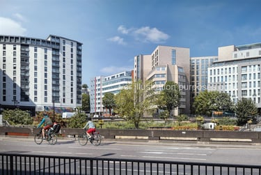 1 bed studio, Marlborough Street, Kingsdown, Bristol, BS13NX - Image 1